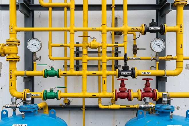 Commercial Gas Pipeline Installation